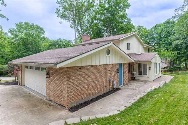 239 Honey Jane Drive, Beavercreek, OH 45434