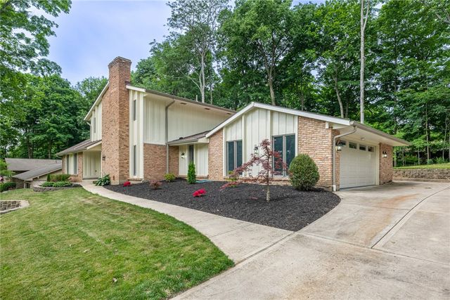 239 Honey Jane Drive, Beavercreek, OH 45434