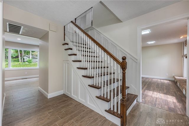239 Honey Jane Drive, Beavercreek, OH 45434