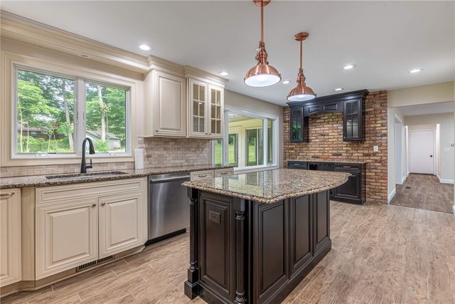 239 Honey Jane Drive, Beavercreek, OH 45434