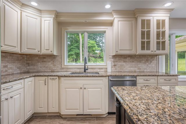 239 Honey Jane Drive, Beavercreek, OH 45434