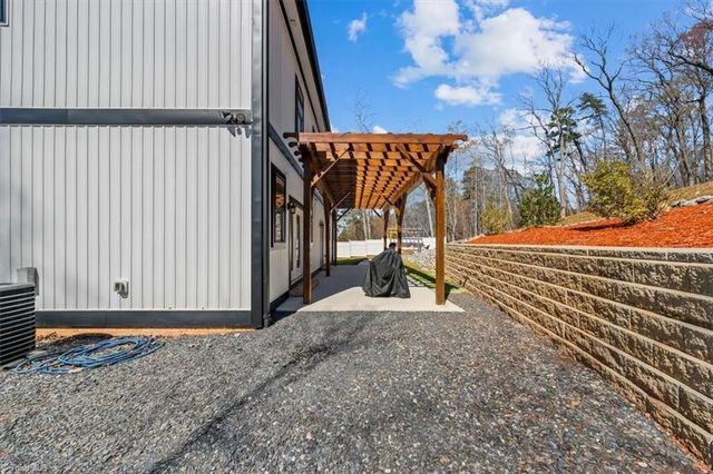 148 Three B Road, Asheboro, NC 27205