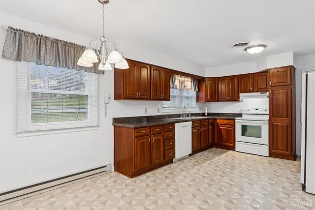 6852 Goshen Road, Goshen Twp, OH 45122