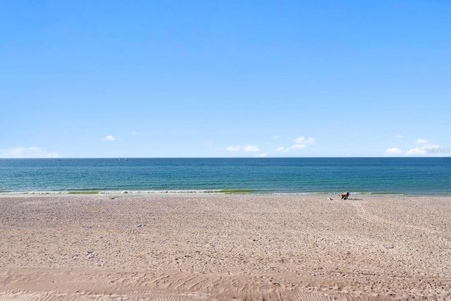 2900 GULF BOULEVARD 211, Belleair Beach, FL 33786