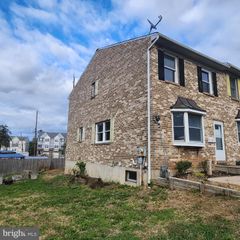 743 E MOORE ST, Norristown, PA 19401