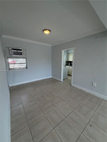 561 SW 7th Street 1, Miami, FL 33130