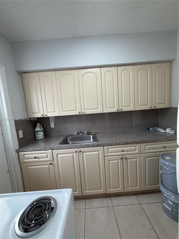 561 SW 7th Street 1, Miami, FL 33130