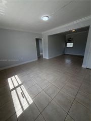 561 SW 7th Street 1, Miami, FL 33130