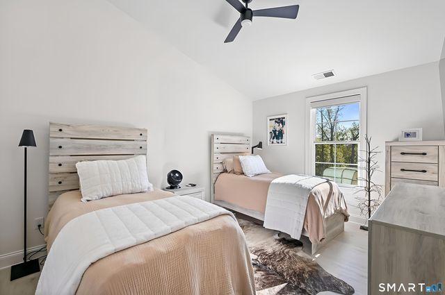 63 Brentwood Circle 63, Danbury, CT 06810