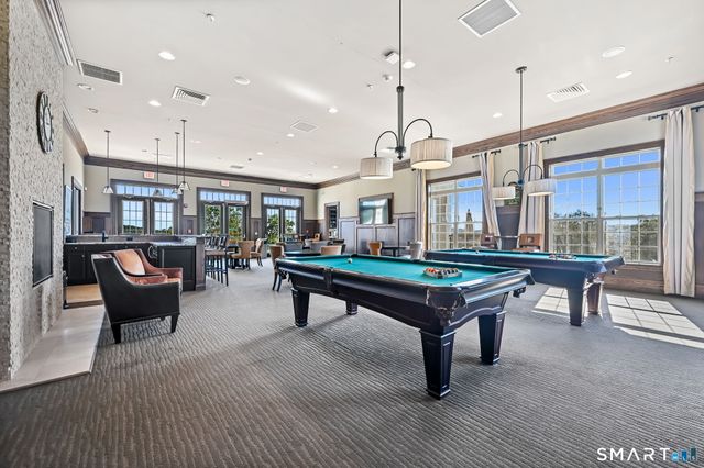 63 Brentwood Circle 63, Danbury, CT 06810