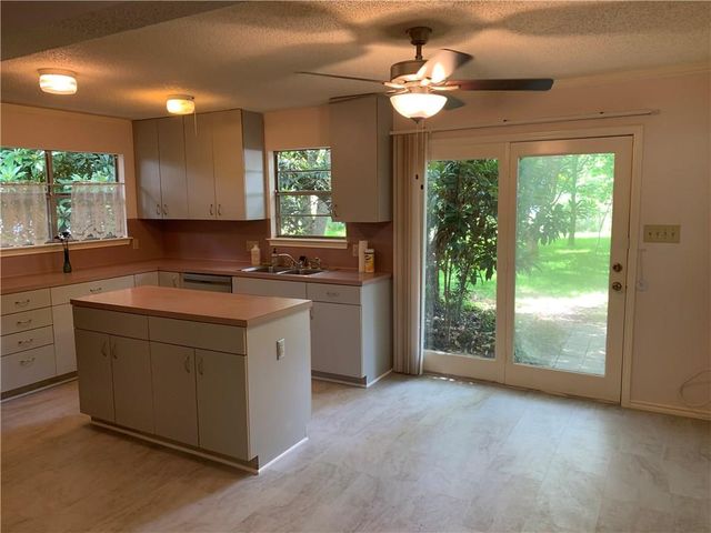 4428 Gillis ST, Austin, TX 78745
