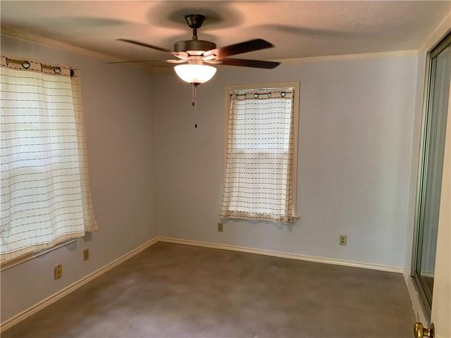 4428 Gillis ST, Austin, TX 78745