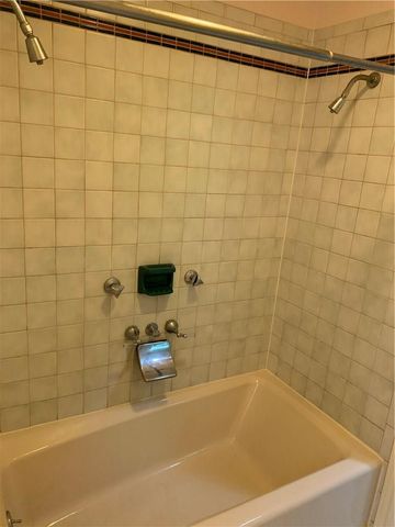 4428 Gillis ST, Austin, TX 78745