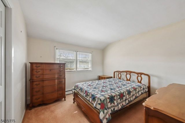 12 Ann St, Verona Twp., NJ 07044