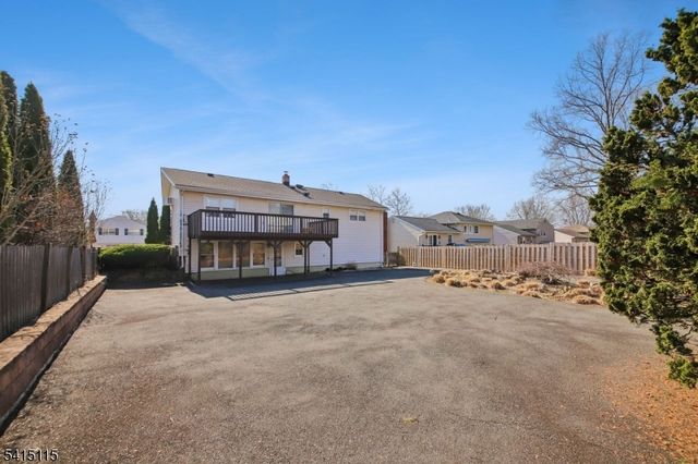 12 Ann St, Verona Twp., NJ 07044