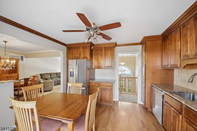 12 Ann St, Verona Twp., NJ 07044