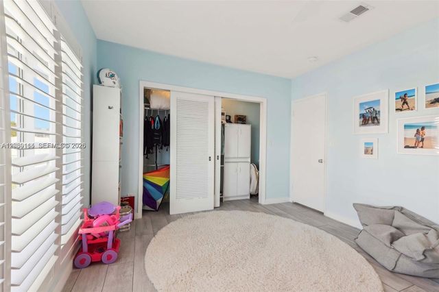 1187 Hillsboro Mile 4W, Hillsboro Beach, FL 33062