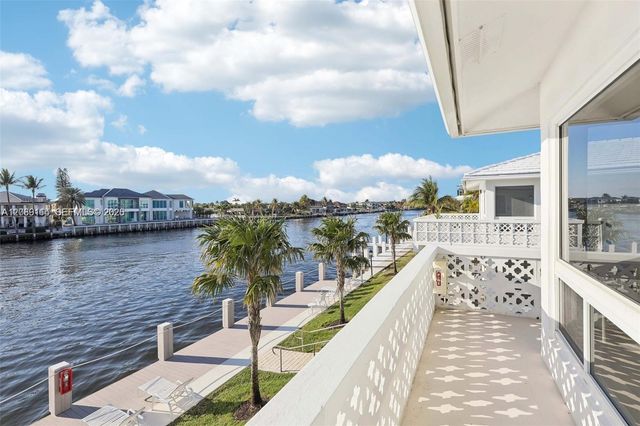1187 Hillsboro Mile 4W, Hillsboro Beach, FL 33062
