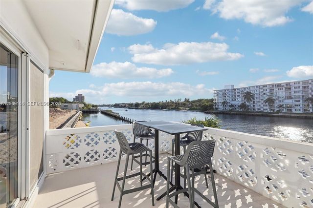1187 Hillsboro Mile 4W, Hillsboro Beach, FL 33062