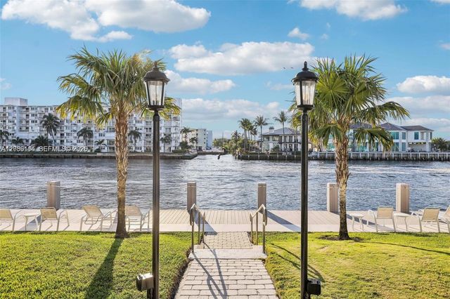 1187 Hillsboro Mile 4W, Hillsboro Beach, FL 33062