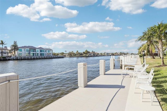 1187 Hillsboro Mile 4W, Hillsboro Beach, FL 33062