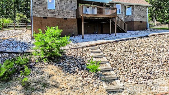 485 Mountain Lookout Drive, Bostic, NC 28018