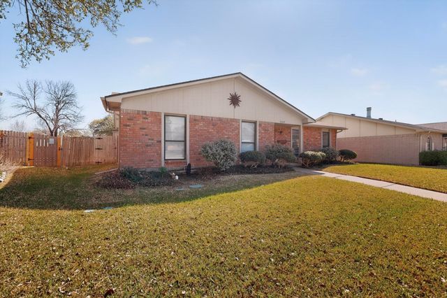 3214 Cedar Lane, Rowlett, TX 75089