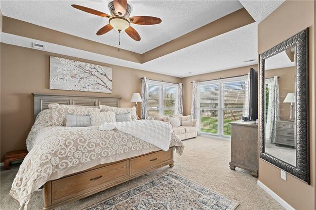 14011 Rosehill Lane, Overland Park, KS 66221