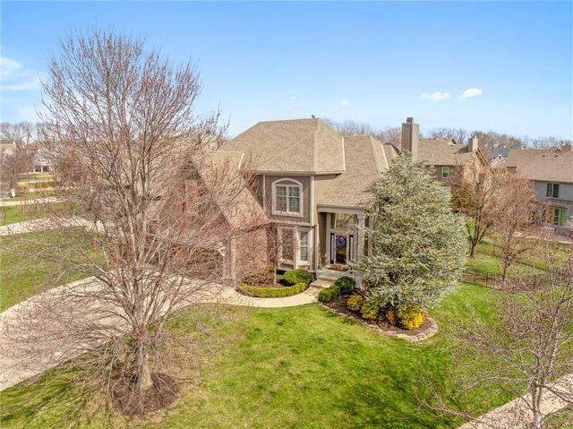14011 Rosehill Lane, Overland Park, KS 66221