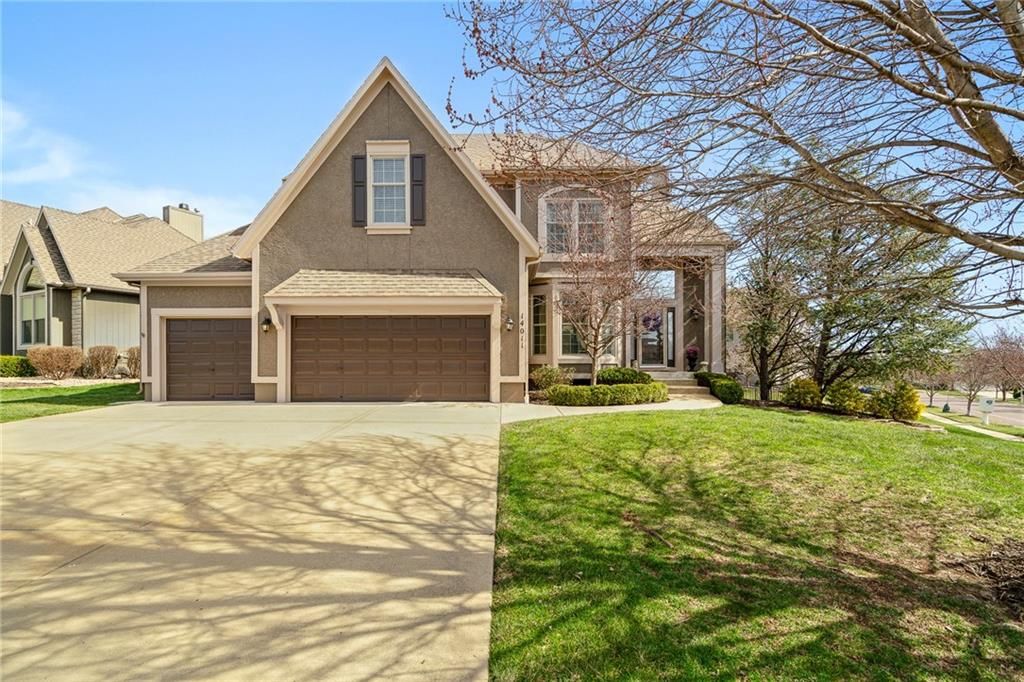 14011 Rosehill Lane, Overland Park, KS 66221