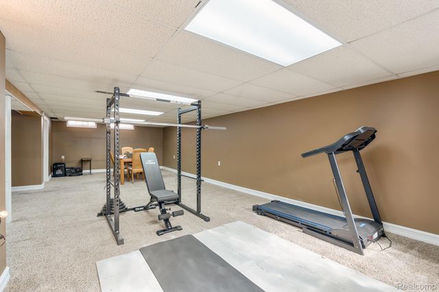 24263 Marine Avenue, Eastpointe, MI 48021