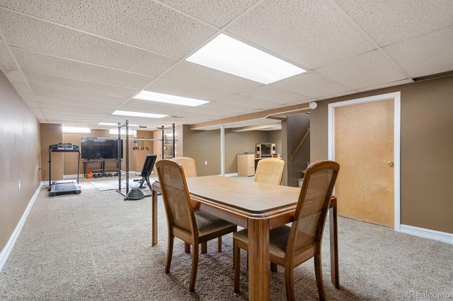 24263 Marine Avenue, Eastpointe, MI 48021