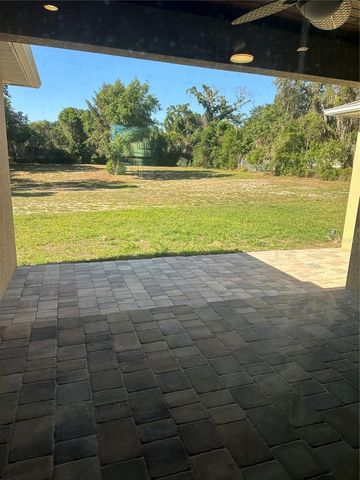 4011 AMBER ROAD, Valrico, FL 33594