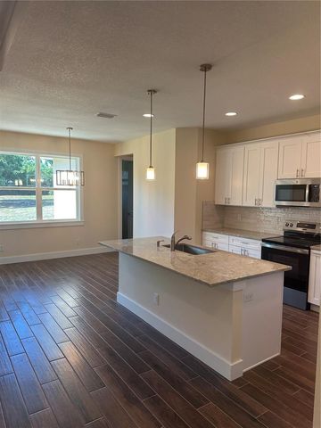 4011 AMBER ROAD, Valrico, FL 33594