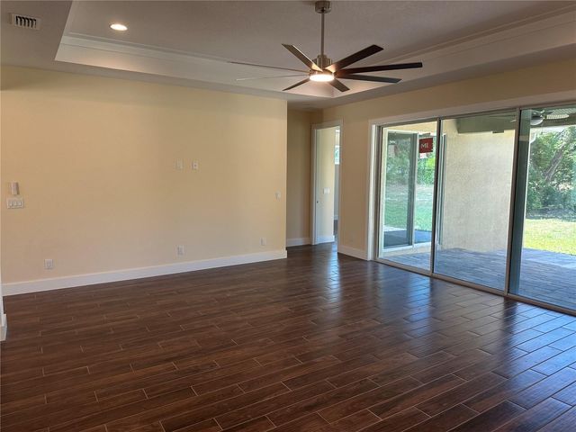 4011 AMBER ROAD, Valrico, FL 33594