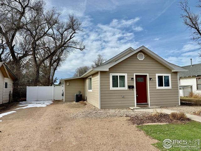 210 S Bowman Avenue, Holyoke, CO 80734