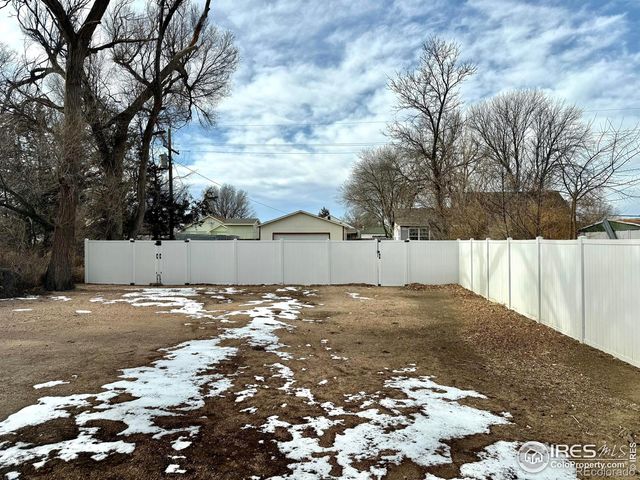 210 S Bowman Avenue, Holyoke, CO 80734