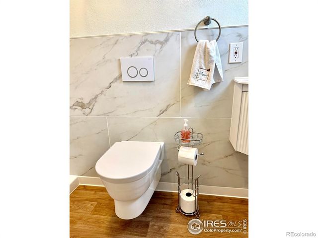 210 S Bowman Avenue, Holyoke, CO 80734