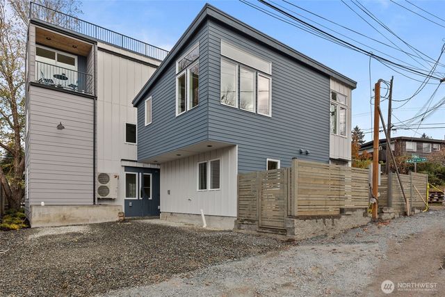 8407 42nd Avenue SW, Seattle, WA 98136