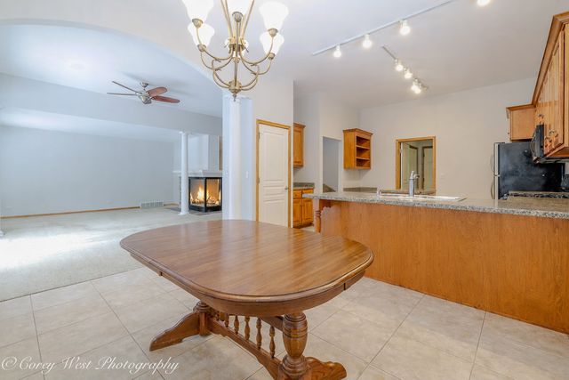 620 Ridge Drive, Elburn, IL 60119