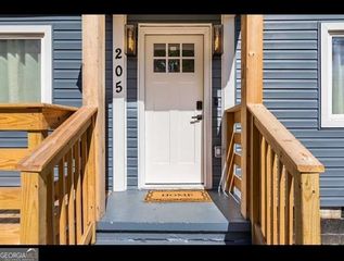 205 Maple Street, Atlanta, GA 30354