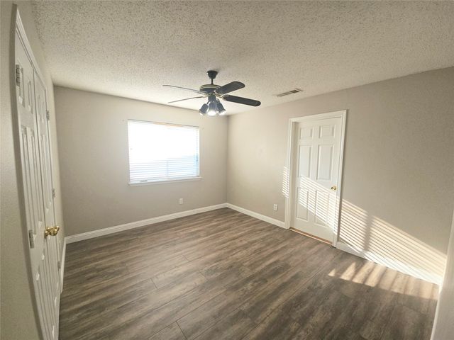 4605 Buffalo Bend Place, Fort Worth, TX 76137