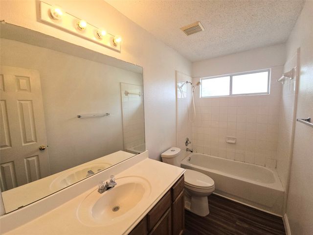 4605 Buffalo Bend Place, Fort Worth, TX 76137