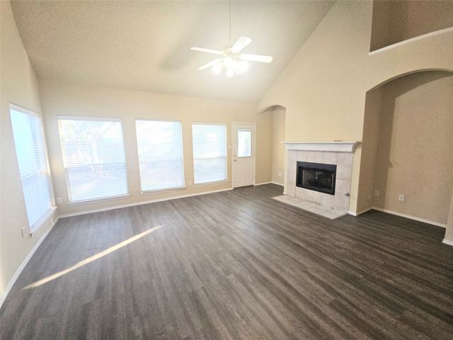 4605 Buffalo Bend Place, Fort Worth, TX 76137