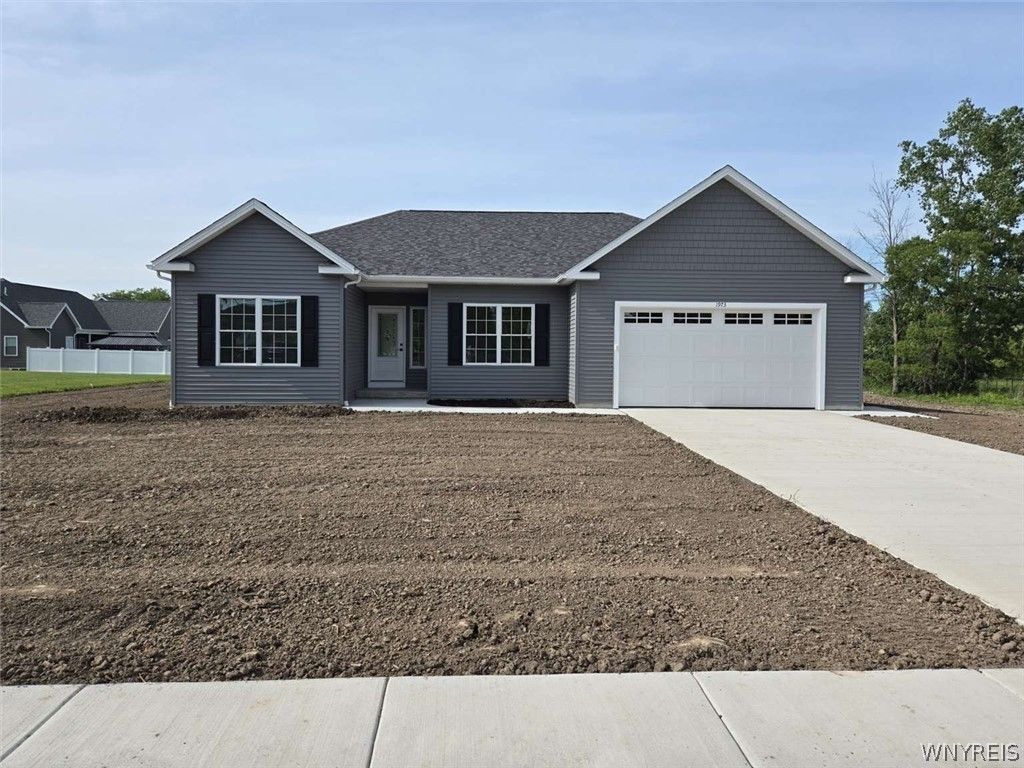 1973 Bedell Road, Grand Island, NY 14072