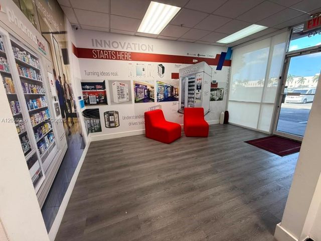 9649 NW 33rd Street, Doral, FL 33172