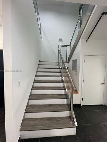 9649 NW 33rd Street, Doral, FL 33172