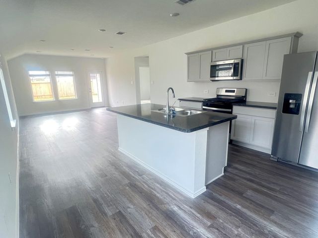 5930 Cypresswood Heights Drive, Spring, TX 77373