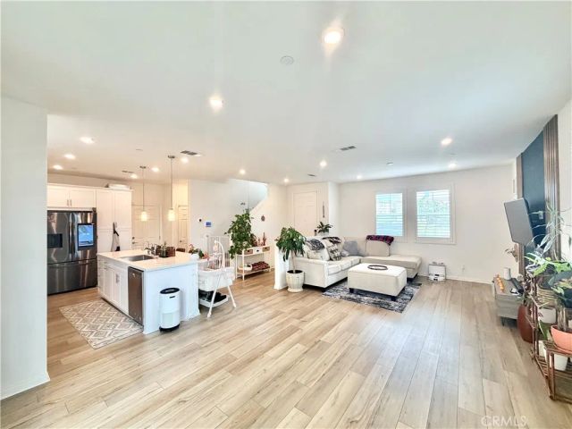 970 Helena Ridge, Lake Elsinore, CA 92530