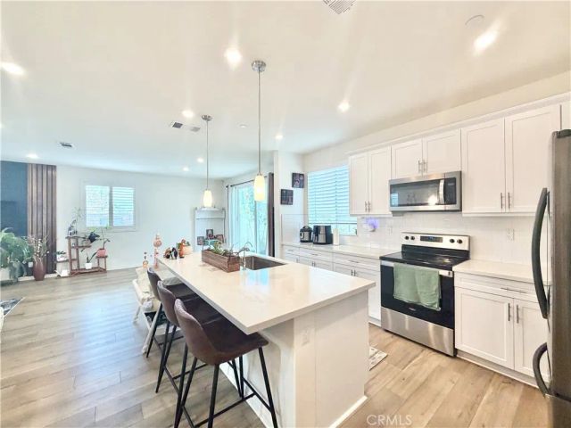 970 Helena Ridge, Lake Elsinore, CA 92530
